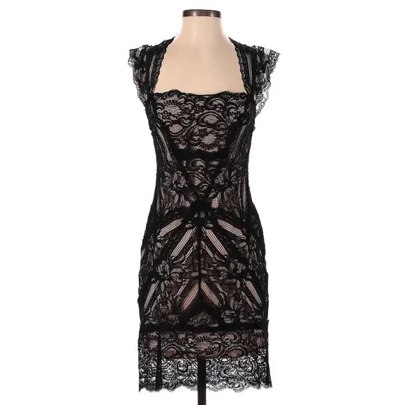 ASO THE VAMPIRE DIARIES ELENA GILBERT Lace Dress EUC RARE - Picture 5 of 8